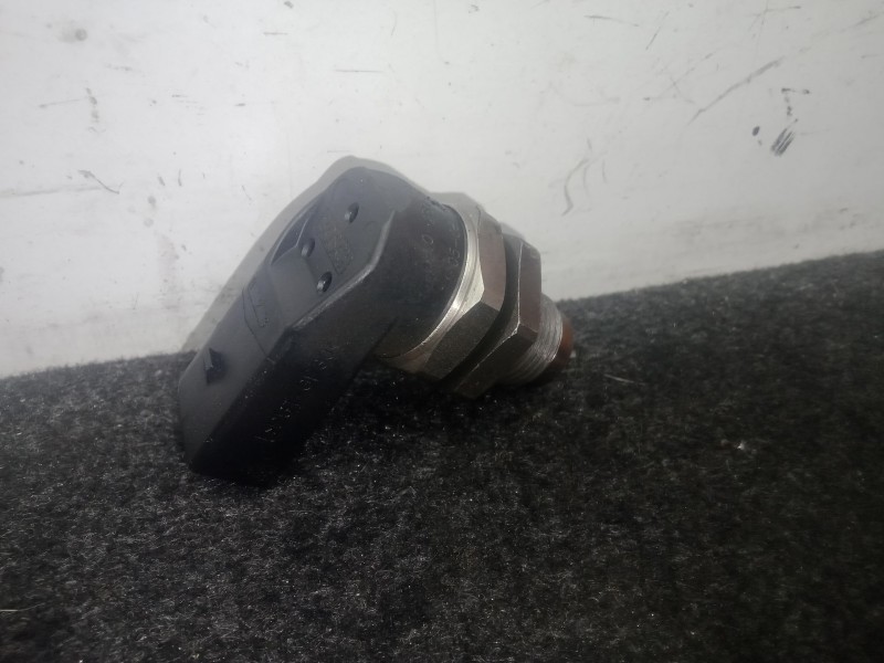 Recambio de sensor para bmw 3 touring (e46) 320 d referencia OEM IAM 0281002497  BOSCH