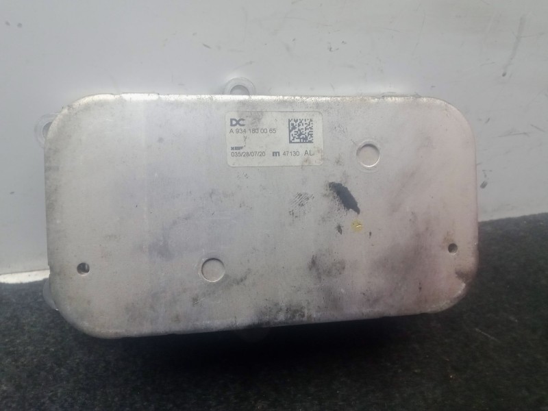 Recambio de enfriador aceite motor para mercedes-benz atego 1321 ls 4x2 referencia OEM IAM A9341800065  