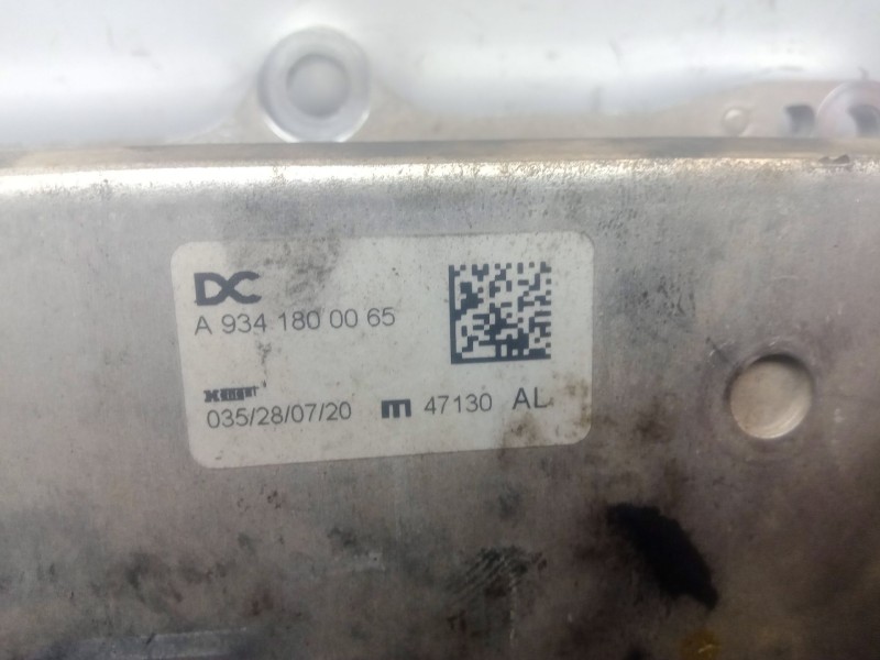 Recambio de enfriador aceite motor para mercedes-benz atego 1321 ls 4x2 referencia OEM IAM A9341800065  