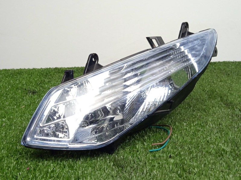 Recambio de piloto delantero izquierdo para kymco agility agility city+ 125i cbs (kl25f) referencia OEM IAM SIN.REFERENCIA  2.CA