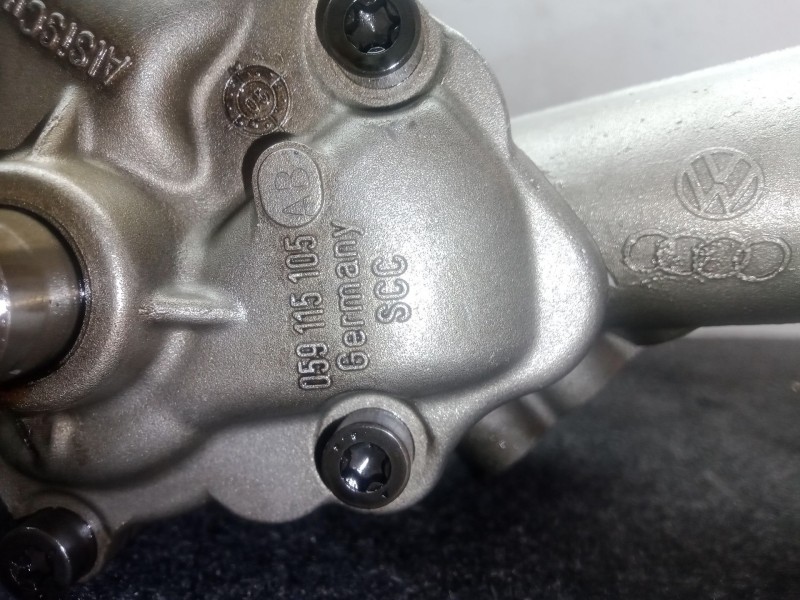 Recambio de bomba aceite para audi q7 (4l) 3.0 v6 24v tdi referencia OEM IAM 059115105AB  