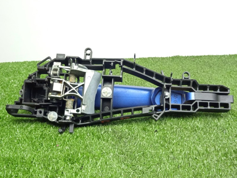 Recambio de maneta exterior delantera derecha para bmw 1 (f20) 116 d referencia OEM IAM SIN.REFERENCIA AZUL 