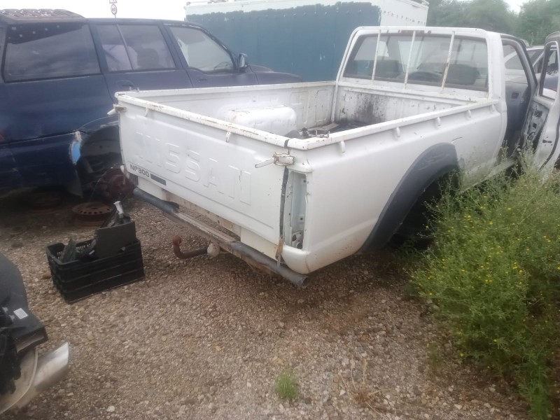 Recambio de caja trasera para nissan np300 pick-up (lcd22) 2.5 16v turbodiesel cat referencia OEM IAM   