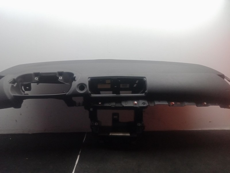 Recambio de salpicadero para bmw 1 (e87) 120 d referencia OEM IAM 75064014 - 9260731 - P010117452  FAURECIA