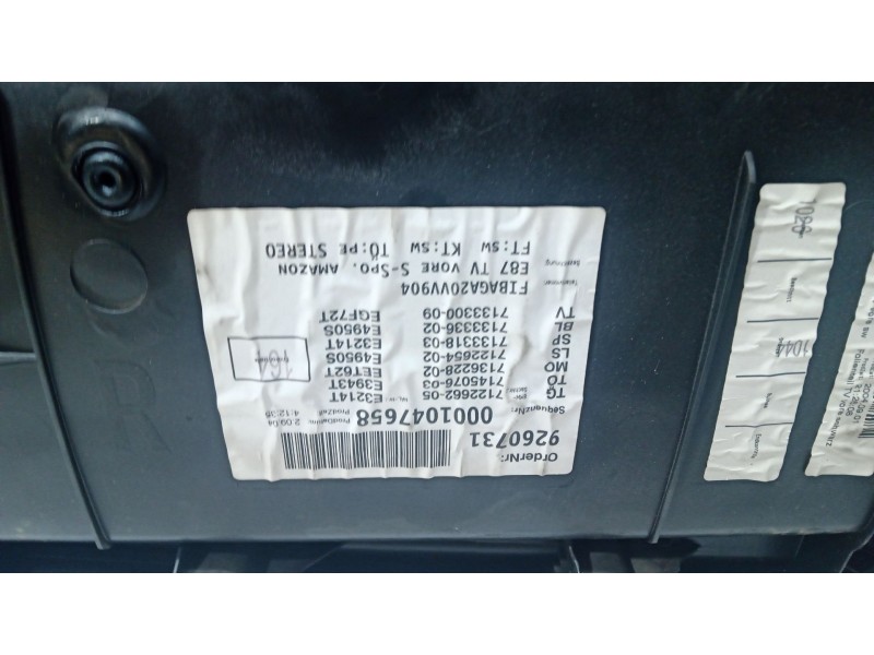 Recambio de guarnecido puerta delantera derecha para bmw 1 (e87) 120 d referencia OEM IAM 5141713329806 - 10628510  