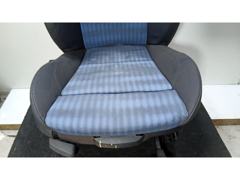 Recambio de asiento delantero derecho para bmw 1 (e87) 120 d referencia OEM IAM   