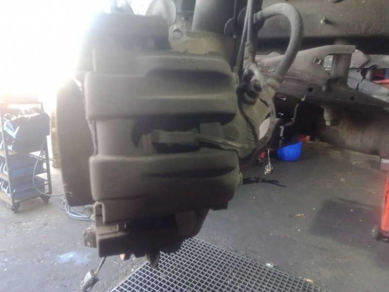 Recambio de pinza freno delantera izquierda para bmw 1 (e87) 120 d referencia OEM IAM   