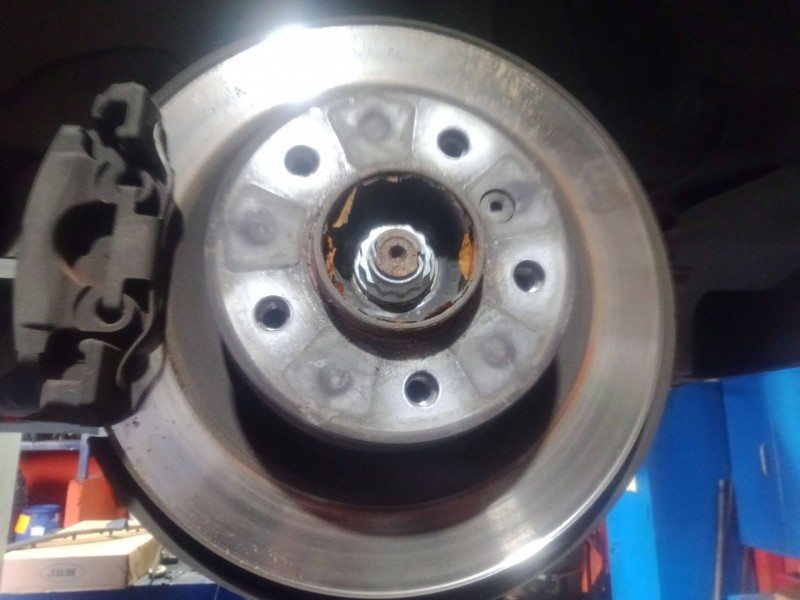 Recambio de mangueta trasera izquierda para bmw 1 (e87) 120 d referencia OEM IAM   