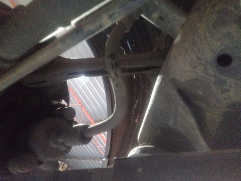 Recambio de brazo suspension superior trasero izquierdo para bmw 1 (e87) 120 d referencia OEM IAM   