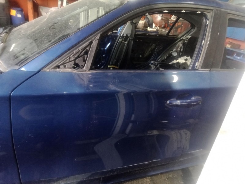 Recambio de puerta delantera izquierda para bmw 1 (e87) 120 d referencia OEM IAM   