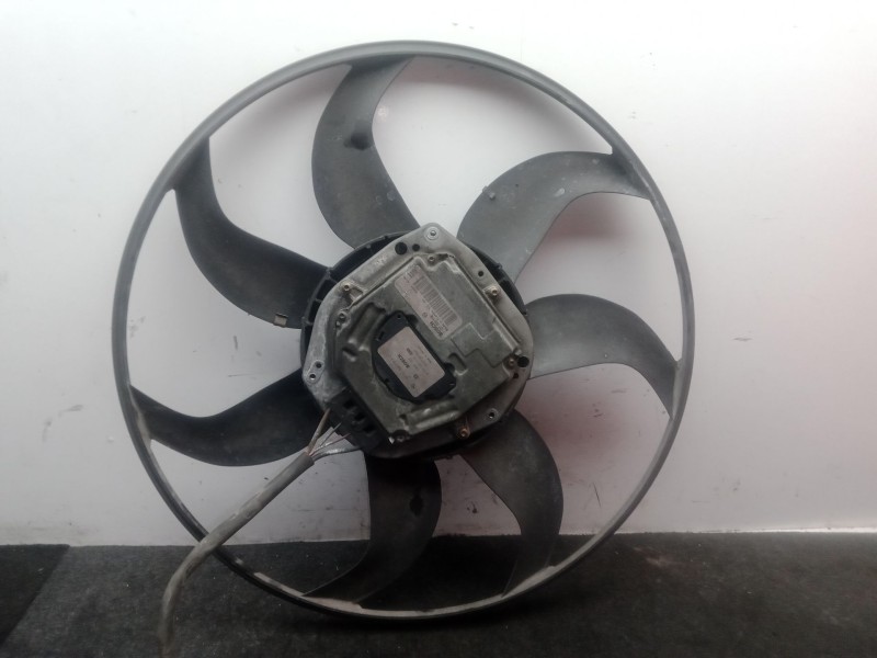 Recambio de electroventilador para bmw 1 (e87) 120 d referencia OEM IAM 1137328118 - 3137229013 - 0407201004 - 67326943705901  B