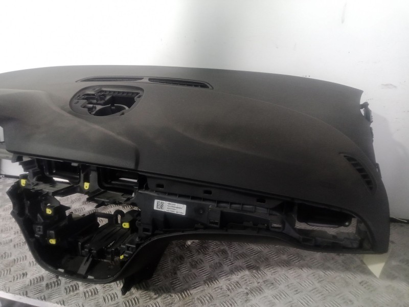 Recambio de salpicadero para opel corsa e (x15) 1.4 (08, 68) referencia OEM IAM 39061297  