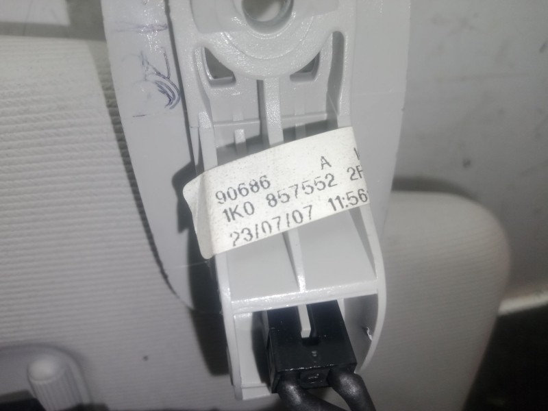 Recambio de parasol derecho para volkswagen jetta iii (1k2) 1.9 tdi referencia OEM IAM 1K0857552 - 1K08575522F4  