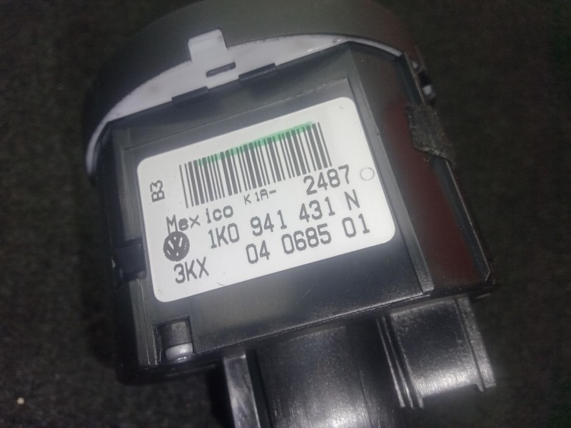 Recambio de interruptor luces para volkswagen jetta iii (1k2) 1.9 tdi referencia OEM IAM 1K0941431N - 04068501  