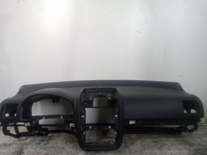 Recambio de salpicadero para volkswagen jetta iii (1k2) 1.9 tdi referencia OEM IAM   