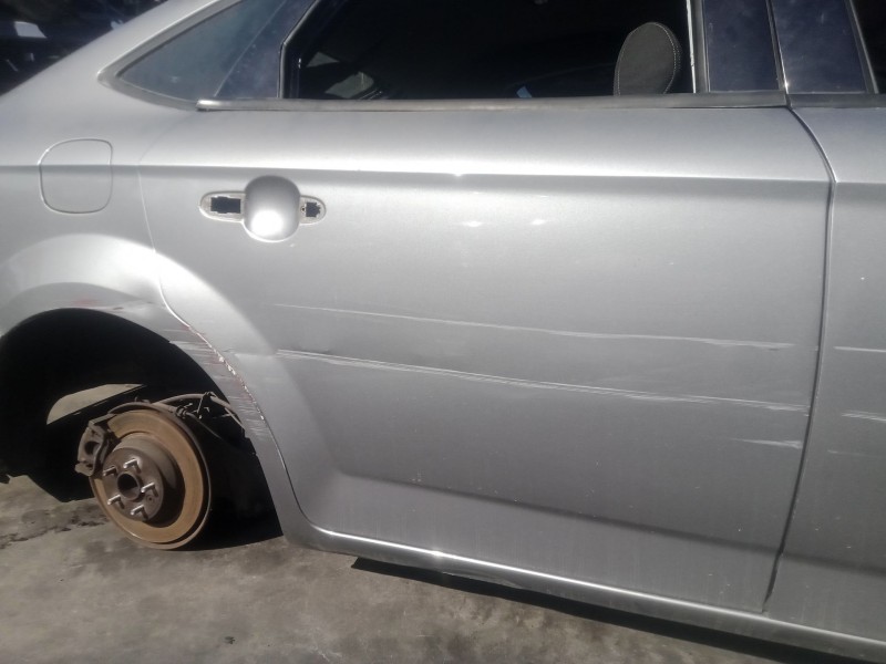 Recambio de puerta trasera derecha para ford mondeo iv (ba7) 1.8 tdci referencia OEM IAM   