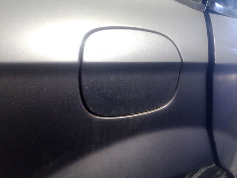 Recambio de tapa exterior combustible para ford mondeo iv (ba7) 1.8 tdci referencia OEM IAM   