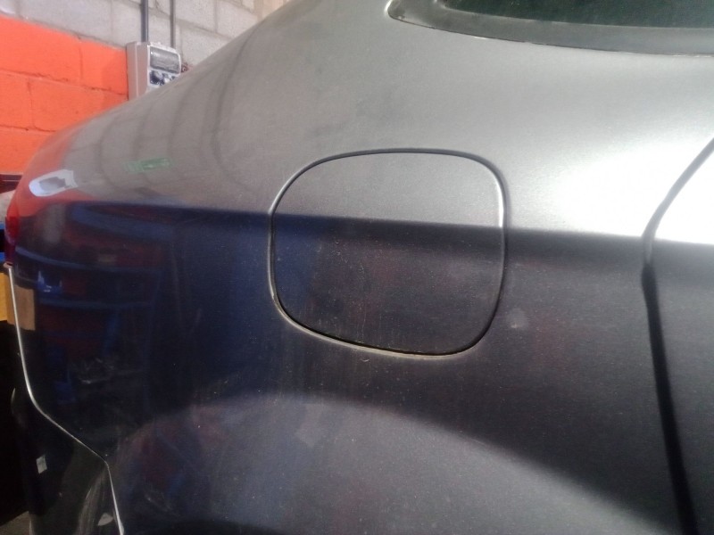 Recambio de tapa exterior combustible para ford mondeo iv (ba7) 1.8 tdci referencia OEM IAM   