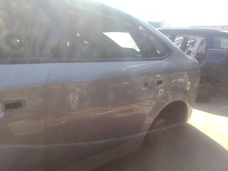 Recambio de puerta trasera izquierda para ford mondeo iv (ba7) 1.8 tdci referencia OEM IAM   