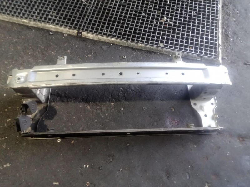 Recambio de refuerzo paragolpes delantero para ford mondeo iv (ba7) 1.8 tdci referencia OEM IAM   