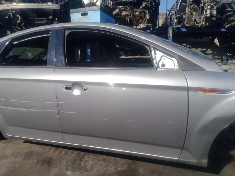 Recambio de puerta delantera derecha para ford mondeo iv (ba7) 1.8 tdci referencia OEM IAM   
