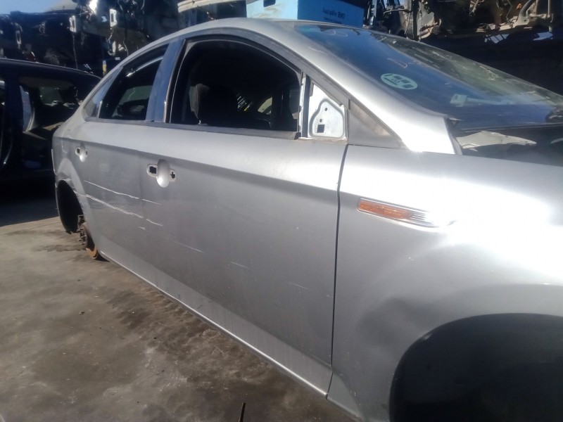 Recambio de puerta delantera derecha para ford mondeo iv (ba7) 1.8 tdci referencia OEM IAM   