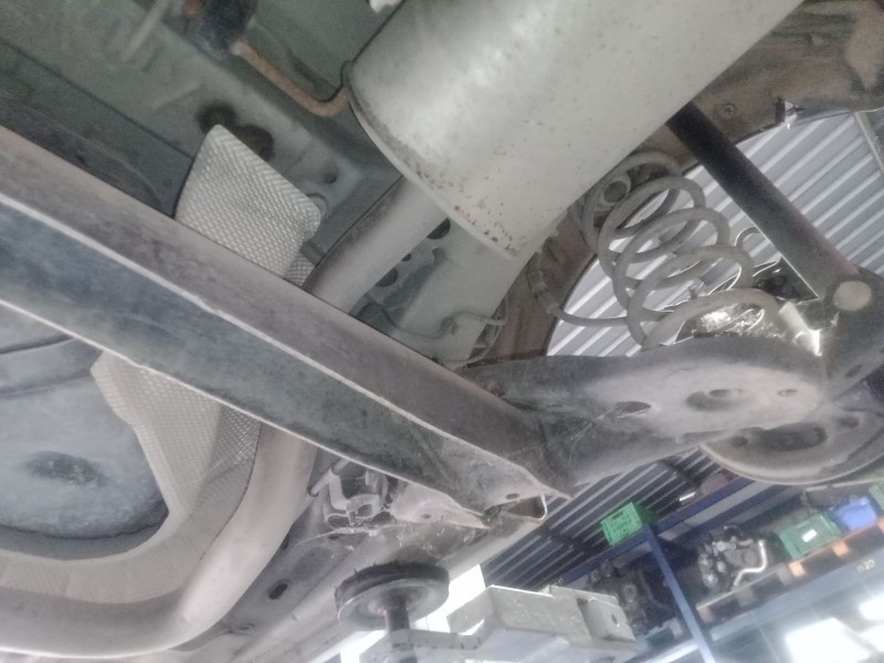 Recambio de puente trasero para ford fiesta vi (cb1, ccn) 1.6 tdci referencia OEM IAM   