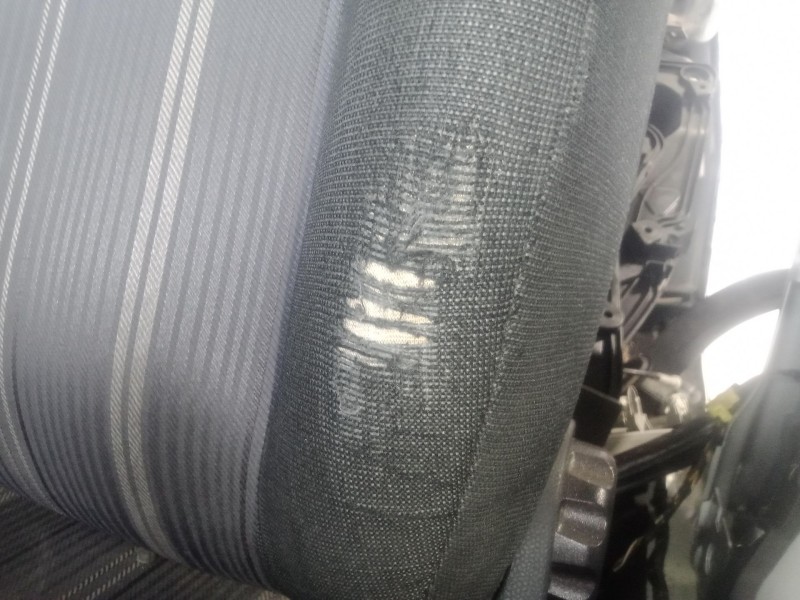 Recambio de asiento delantero izquierdo para ford fiesta vi (cb1, ccn) 1.6 tdci referencia OEM IAM   