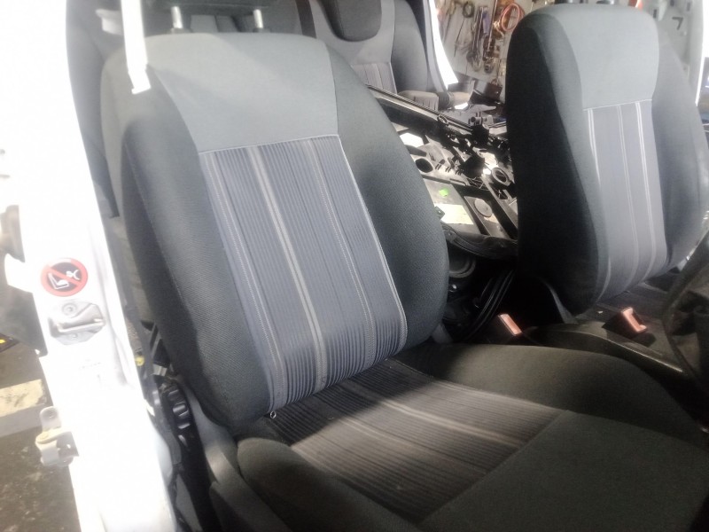 Recambio de asiento delantero derecho para ford fiesta vi (cb1, ccn) 1.6 tdci referencia OEM IAM   