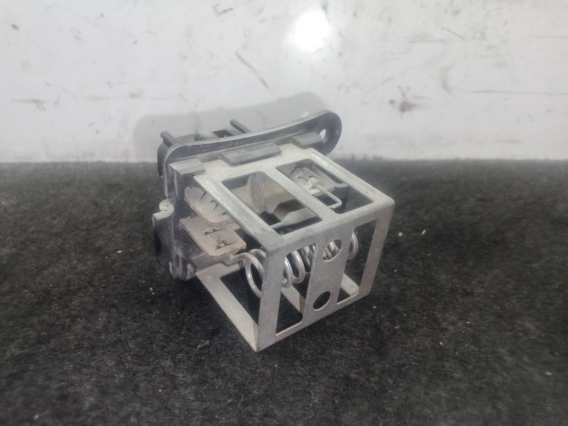 Recambio de resistencia electroventilador para ford fiesta vi (cb1, ccn) 1.6 tdci referencia OEM IAM NO TIENE  