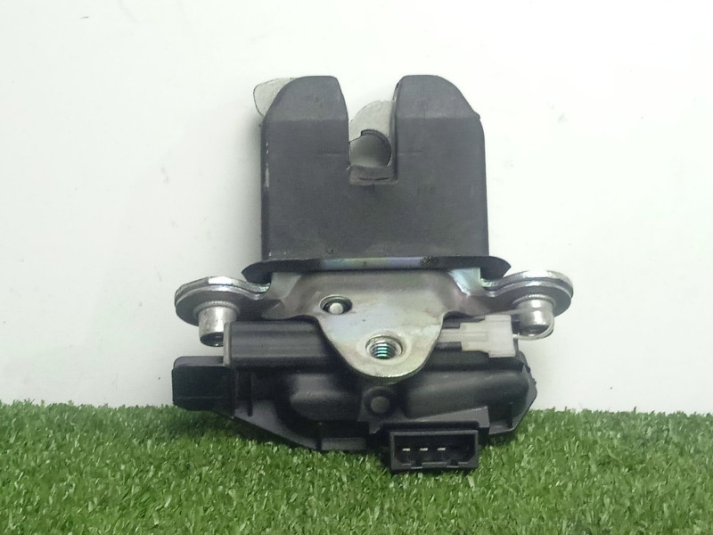 Recambio de cerradura maletero / porton para skoda roomster (5j7) 1.4 tdi referencia OEM IAM 5J0827501B  3.PINES