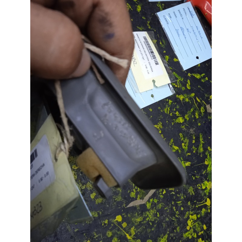 Recambio de maneta interior delantera izquierda para opel monterey 3.0 dti cat referencia OEM IAM   