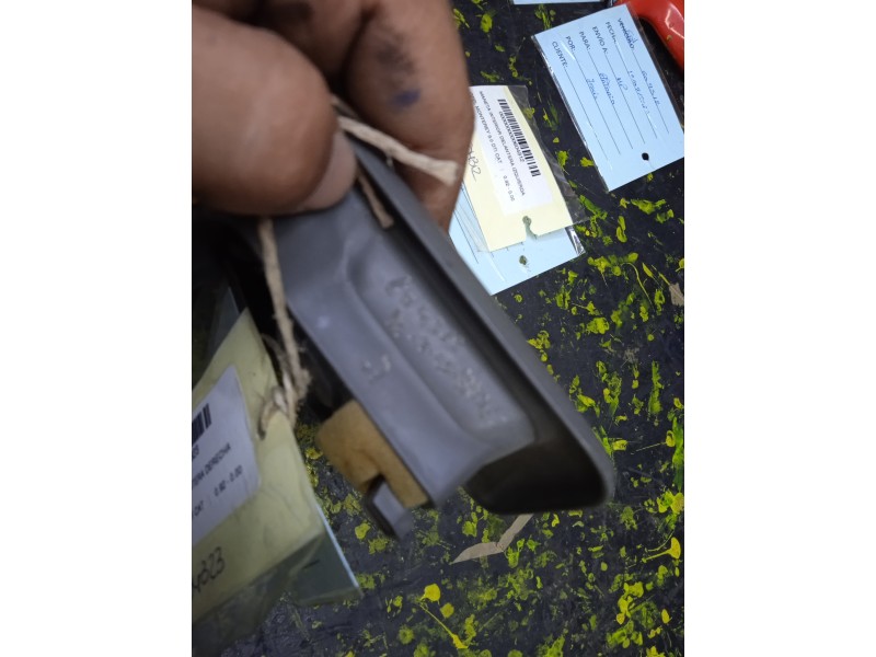 Recambio de maneta interior delantera izquierda para opel monterey 3.0 dti cat referencia OEM IAM   