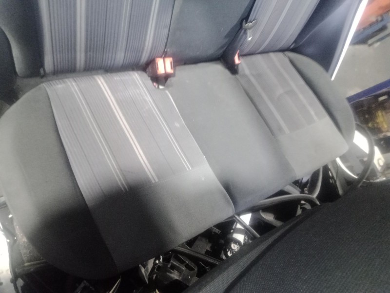 Recambio de asientos traseros para ford fiesta vi (cb1, ccn) 1.6 tdci referencia OEM IAM   