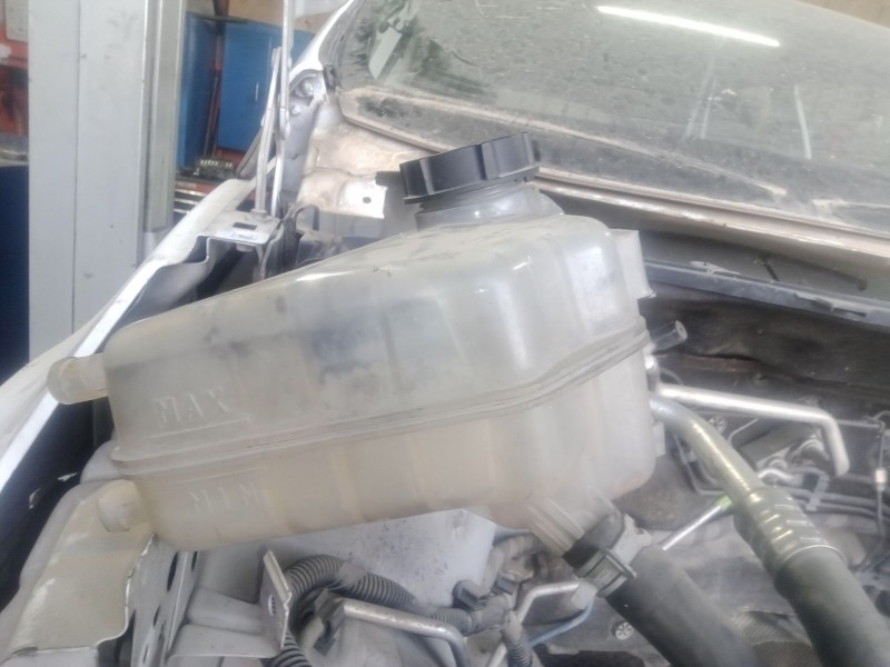 Recambio de deposito expansion para ford fiesta vi (cb1, ccn) 1.6 tdci referencia OEM IAM   