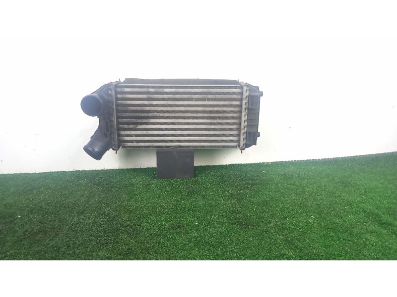 Recambio de intercooler para mazda 3 (bl) 1.6 mzr cd (bl14) referencia OEM IAM 8V619L440BC - P8381002CZ FOMOCO L300X155X80