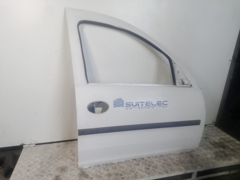 Recambio de puerta delantera derecha para opel combo furgoneta/monovolumen 1.3 cdti 16v referencia OEM IAM   