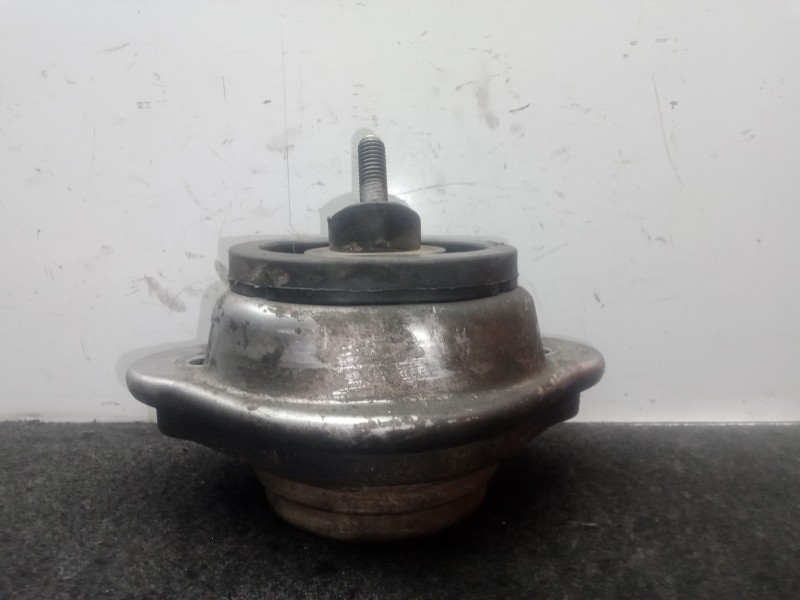 Recambio de soporte motor derecho para bmw x5 (e53) 3.0 i referencia OEM IAM 109699601  