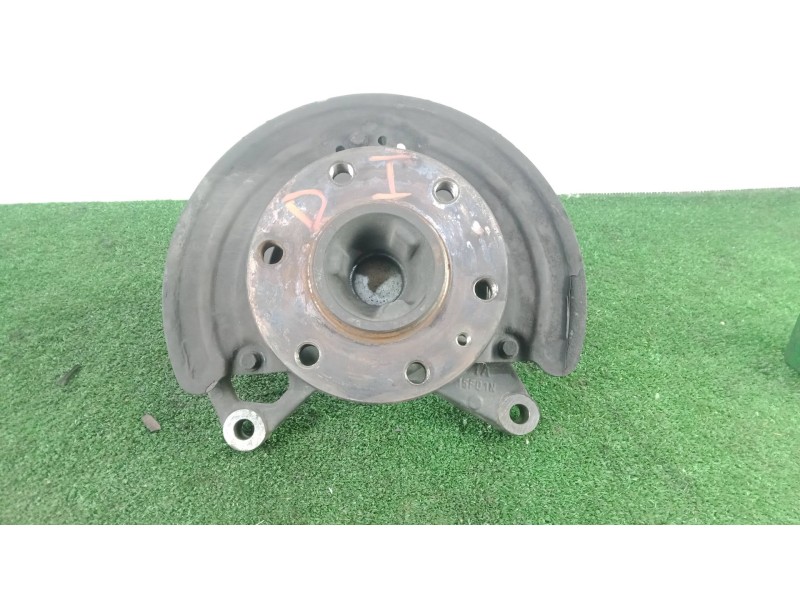 Recambio de mangueta delantera izquierda para iveco daily vi furgoneta 33s15, 35s15, 35c15 referencia OEM IAM SIN REFERENCIA  6X