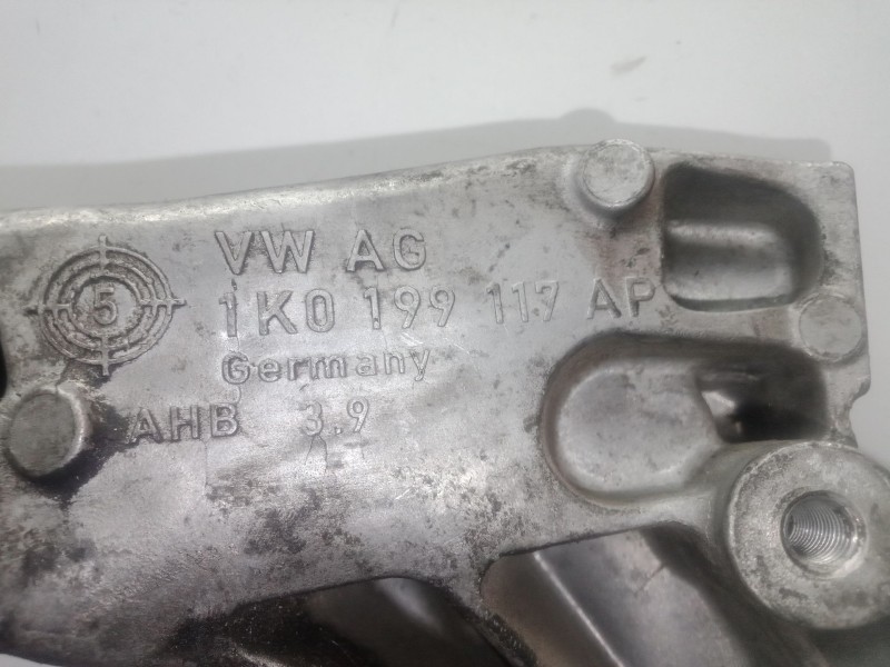 Recambio de soporte cambio para volkswagen golf v (1k1) 1.9 tdi referencia OEM IAM 1K0199117AP  