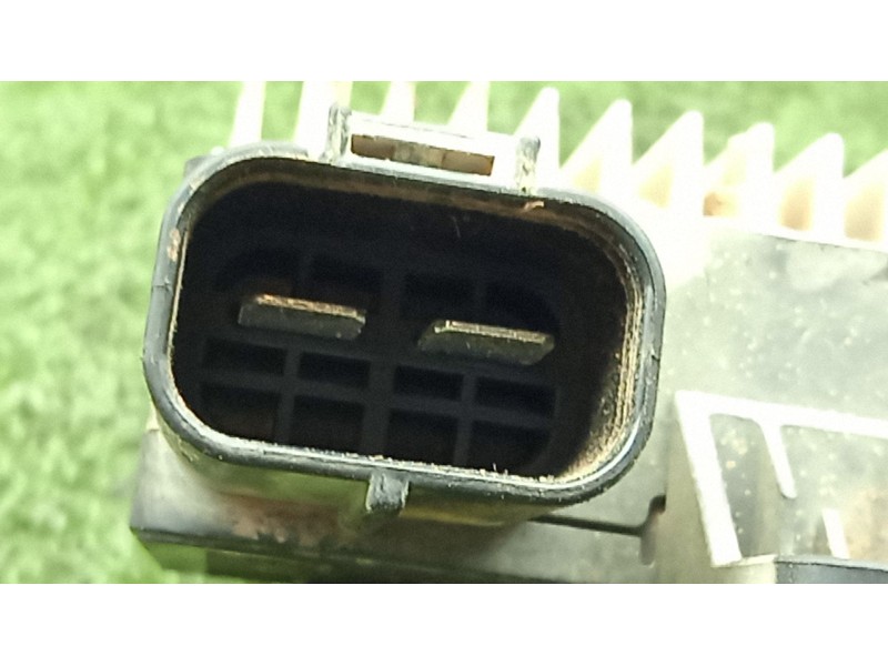 Recambio de resistencia electroventilador para ssangyong kyron 2.0 xdi referencia OEM IAM 21322 - 09050  3.PINES