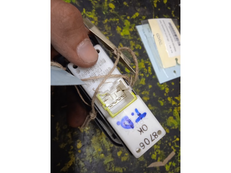 Recambio de maneta interior delantera izquierda para opel monterey 3.0 dti cat referencia OEM IAM   