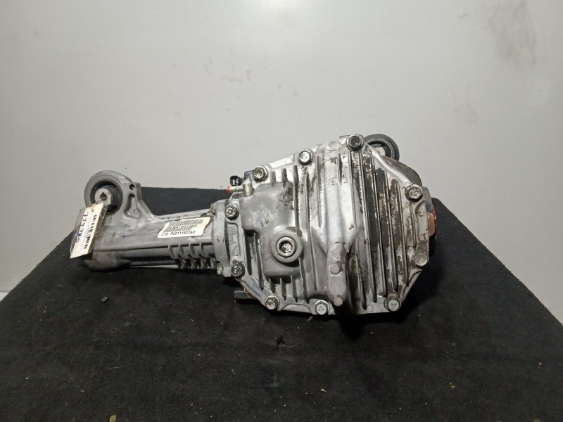 Recambio de diferencial trasero para jeep grand cherokee iii (wh, wk) 3.0 crd 4x4 referencia OEM IAM P52111937AD  