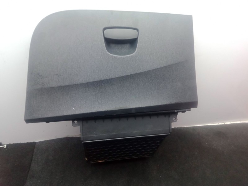 Recambio de guantera para seat ibiza iv (6j5, 6p1) 1.2 tdi referencia OEM IAM 6J0880204A  