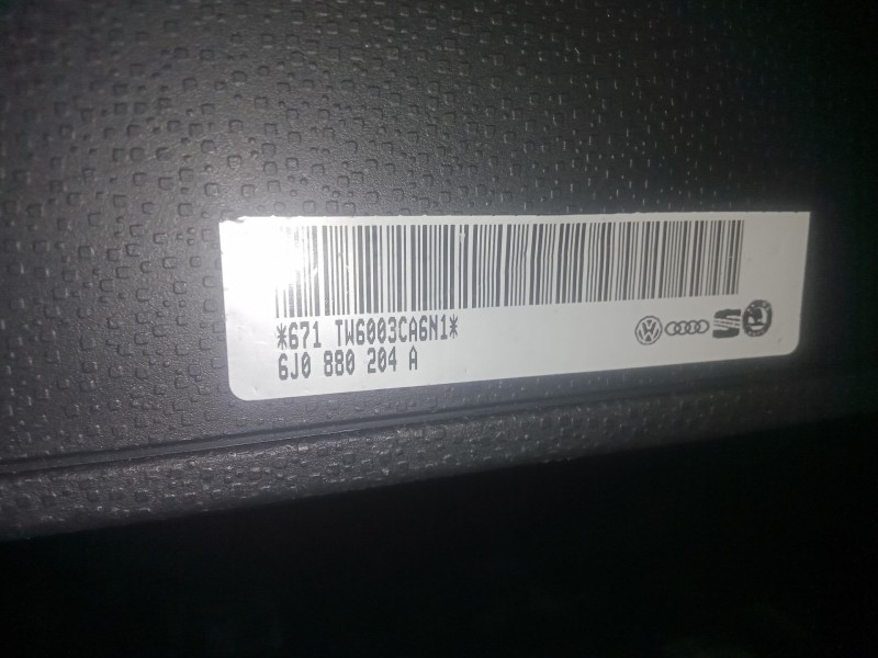 Recambio de guantera para seat ibiza iv (6j5, 6p1) 1.2 tdi referencia OEM IAM 6J0880204A  