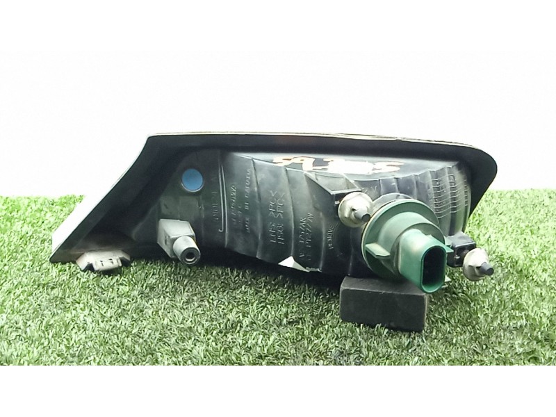 Recambio de piloto delantero derecho para jeep cherokee (kk) 2.8 crd 4x4 referencia OEM IAM 51128C - 57010124AB DECOM 