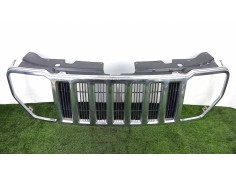 Recambio de rejilla delantera para jeep cherokee (kk) 2.8 crd 4x4 referencia OEM IAM 55157218AB - 5KH10TRMAA CROMADA COMPLETA