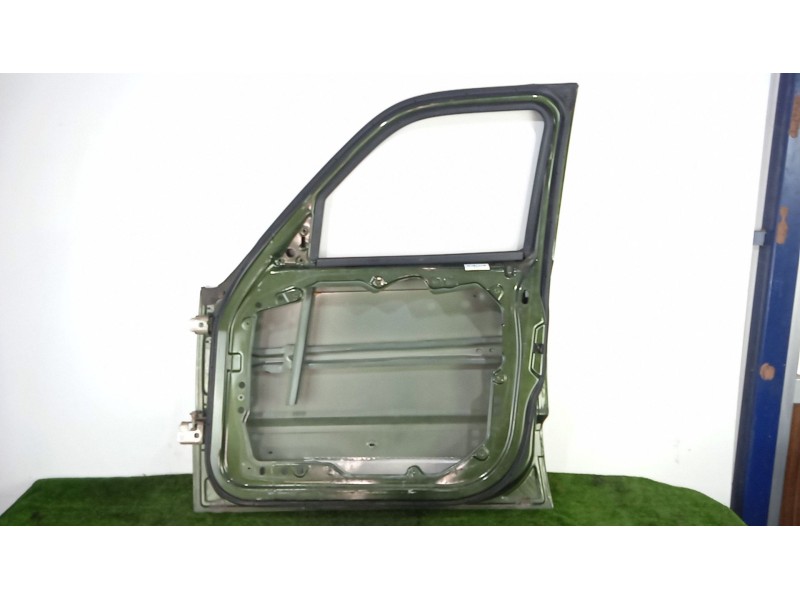 Recambio de puerta delantera derecha para jeep cherokee (kk) 2.8 crd 4x4 referencia OEM IAM  VERDE 
