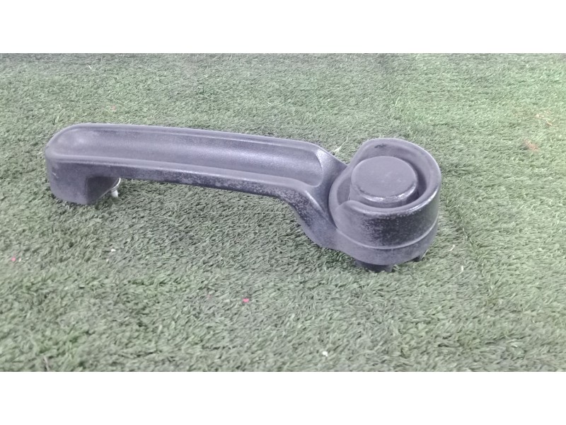 Recambio de maneta exterior delantera izquierda para jeep cherokee (kk) 2.8 crd 4x4 referencia OEM IAM SIN REFERENCIA NEGRA 