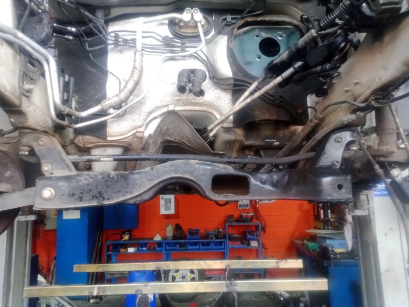 Recambio de puente delantero para seat ibiza iv (6j5, 6p1) 1.2 tdi referencia OEM IAM   